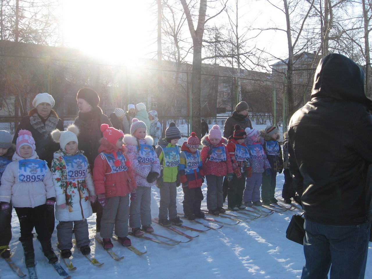 На лыжню встали дети детских садов города